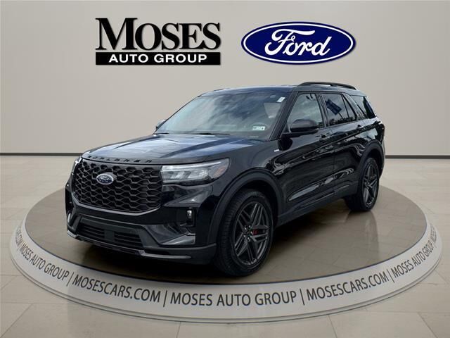 2026 Ford Explorer ST-Line — photo 1 of 26
