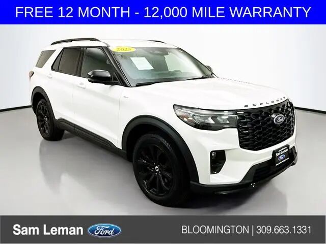 2025 Ford Explorer ST-Line — photo 1 of 27