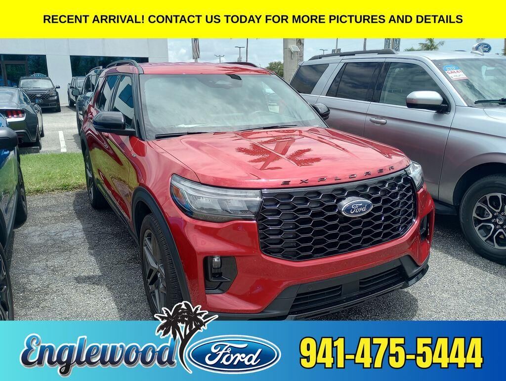 2025 Ford Explorer ST-Line — photo 1 of 33