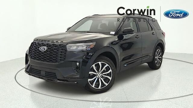 2026 Ford Explorer ST-Line — photo 1 of 26