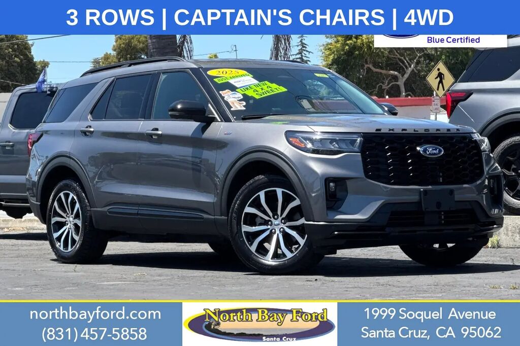 2025 Ford Explorer ST-Line — photo 1 of 13
