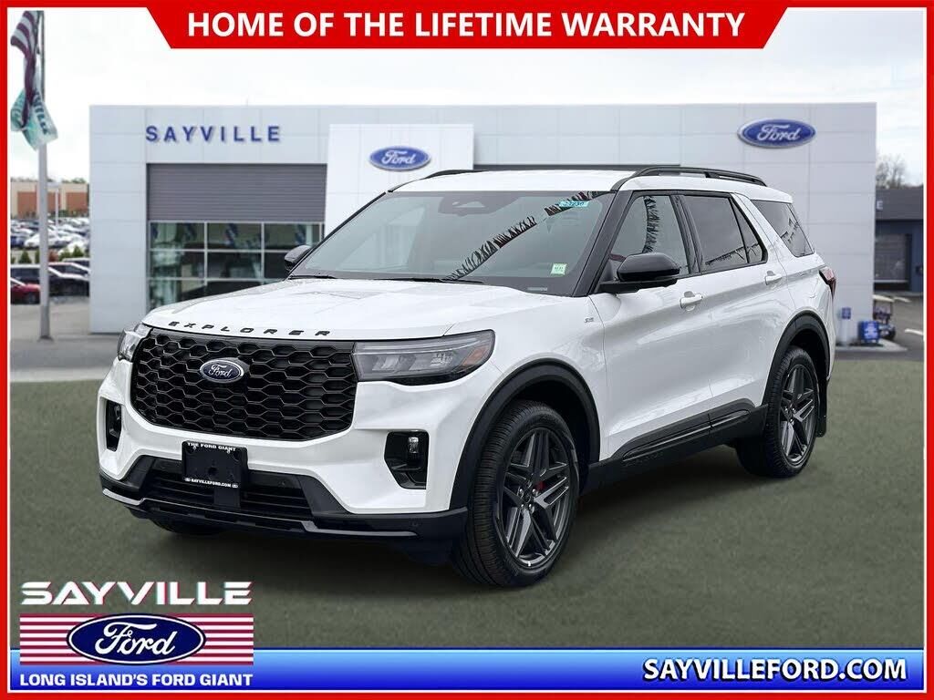 2025 Ford Explorer ST-Line — photo 1 of 27