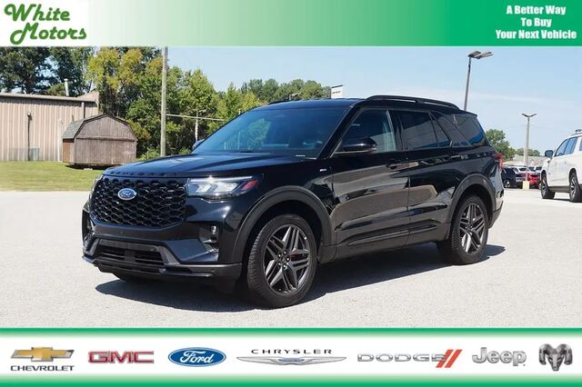 2025 Ford Explorer ST-Line