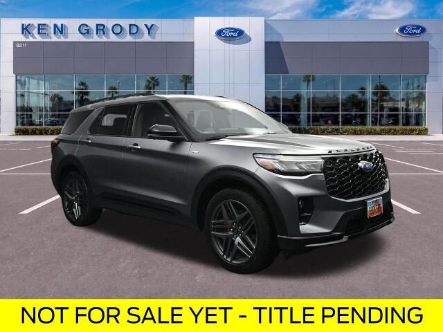 2025 Ford Explorer ST-Line