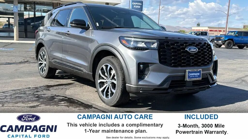 2025 Ford Explorer ST-Line — photo 1 of 42