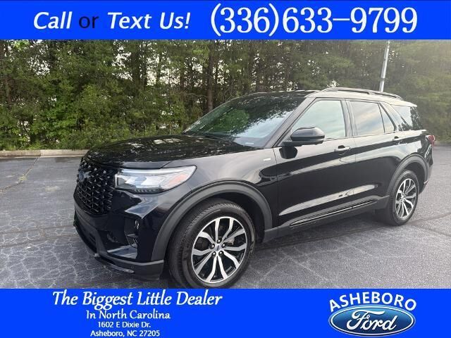 2025 Ford Explorer ST-Line — photo 1 of 26