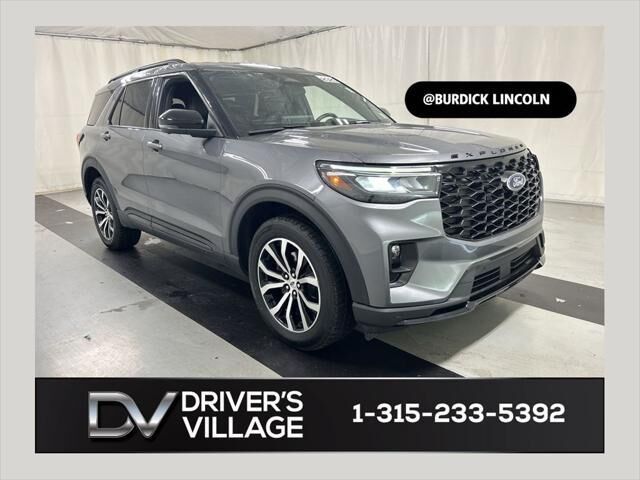 2025 Ford Explorer ST-Line — photo 1 of 13