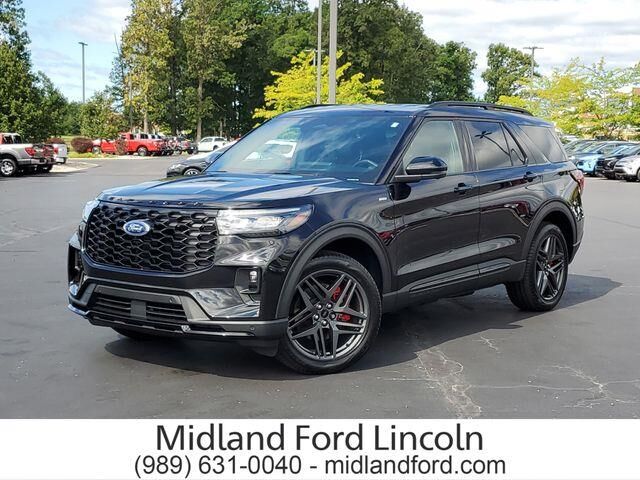 2025 Ford Explorer ST-Line — photo 1 of 26