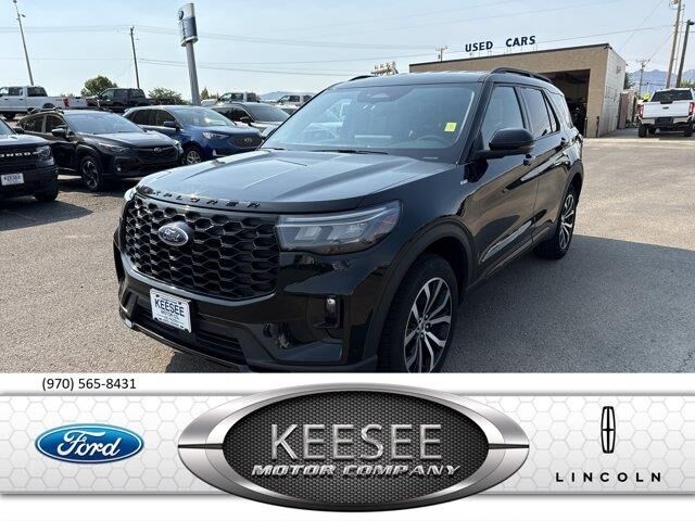 2025 Ford Explorer ST-Line — photo 1 of 26