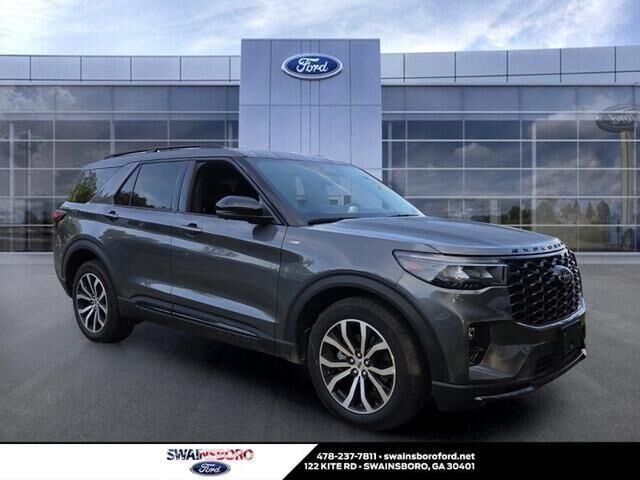 2026 Ford Explorer ST-Line — photo 1 of 26