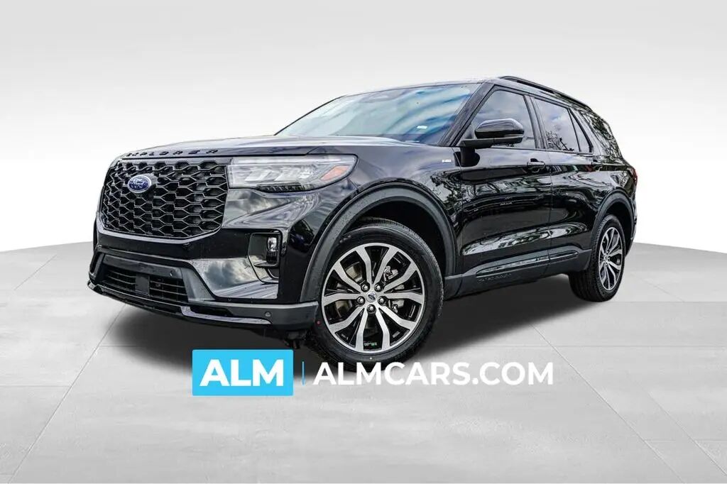 2025 Ford Explorer ST-Line — photo 1 of 21