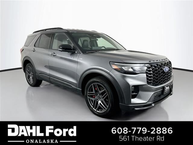 2025 Ford Explorer ST-Line — photo 1 of 13