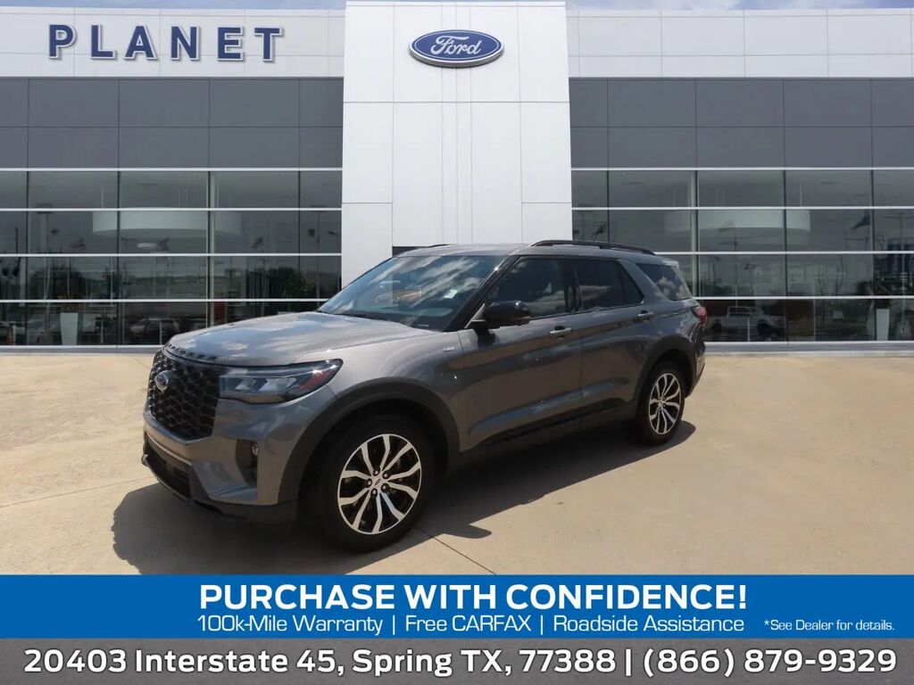 2025 Ford Explorer ST-Line — photo 1 of 11