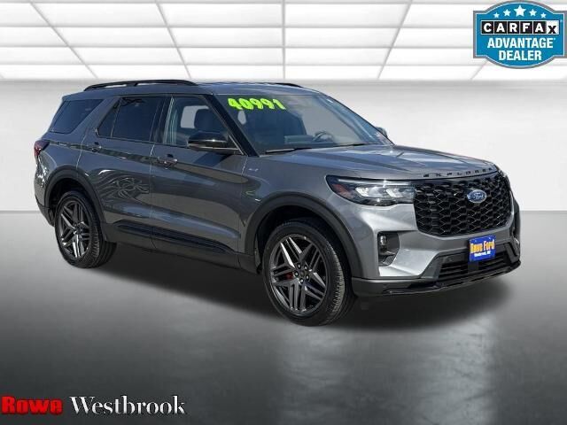2025 Ford Explorer ST-Line — photo 1 of 5