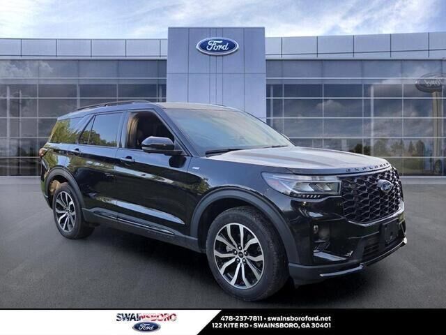 2025 Ford Explorer ST-Line — photo 1 of 26