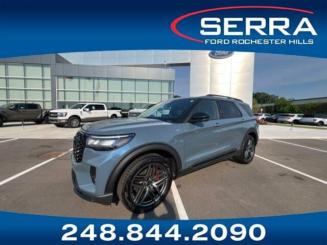 2026 Ford Explorer ST-Line — photo 1 of 13