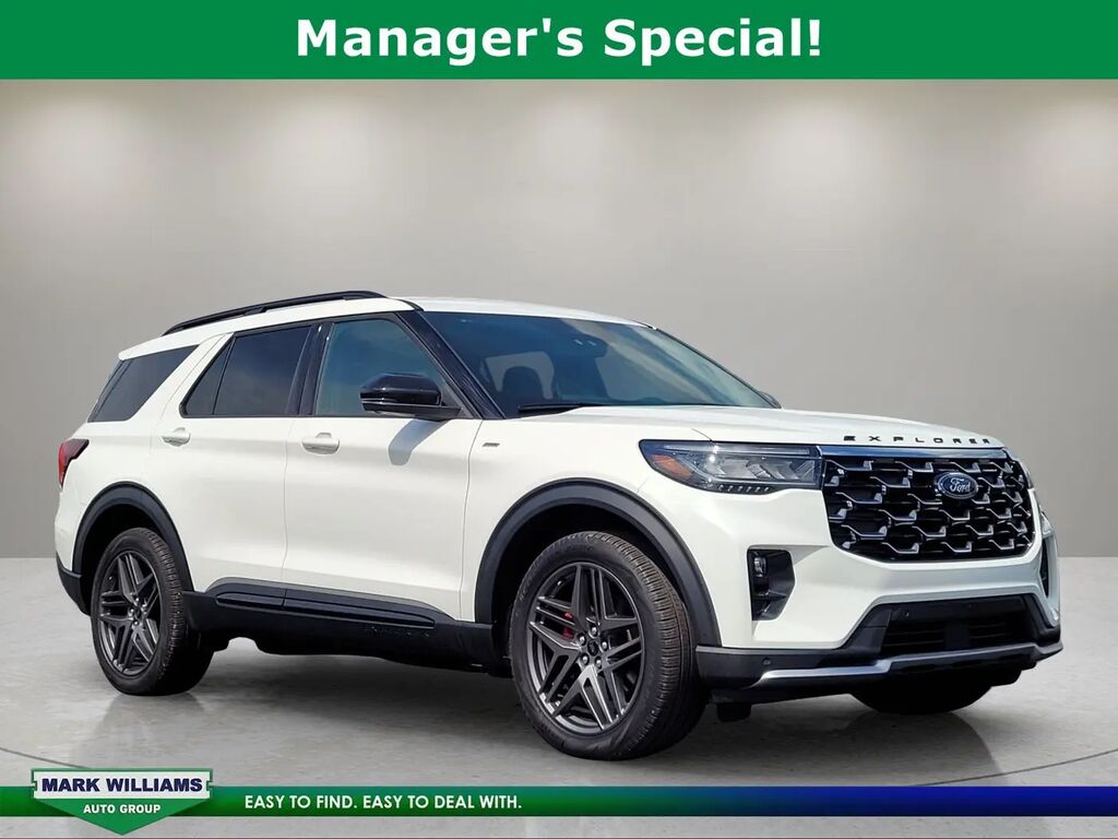 2025 Ford Explorer ST-Line — photo 1 of 9