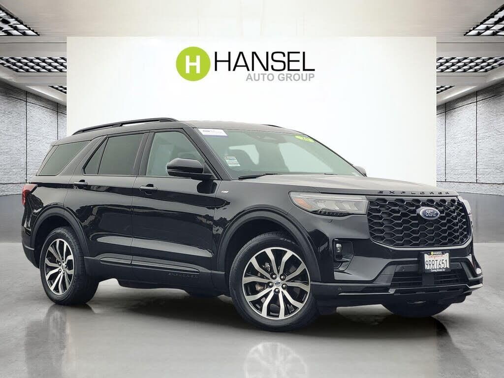 2025 Ford Explorer ST-Line — photo 1 of 23