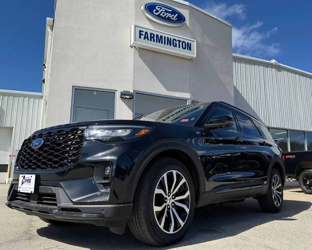 2025 Ford Explorer ST-Line — photo 1 of 54