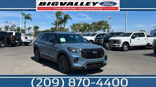 2025 Ford Explorer ST — photo 1 of 1