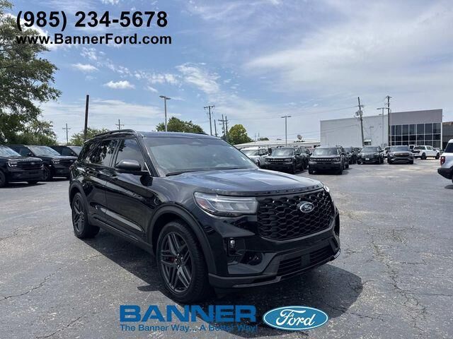 2025 Ford Explorer ST — photo 1 of 16