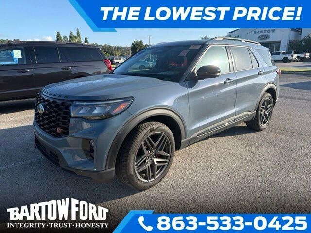2026 Ford Explorer ST — photo 1 of 13