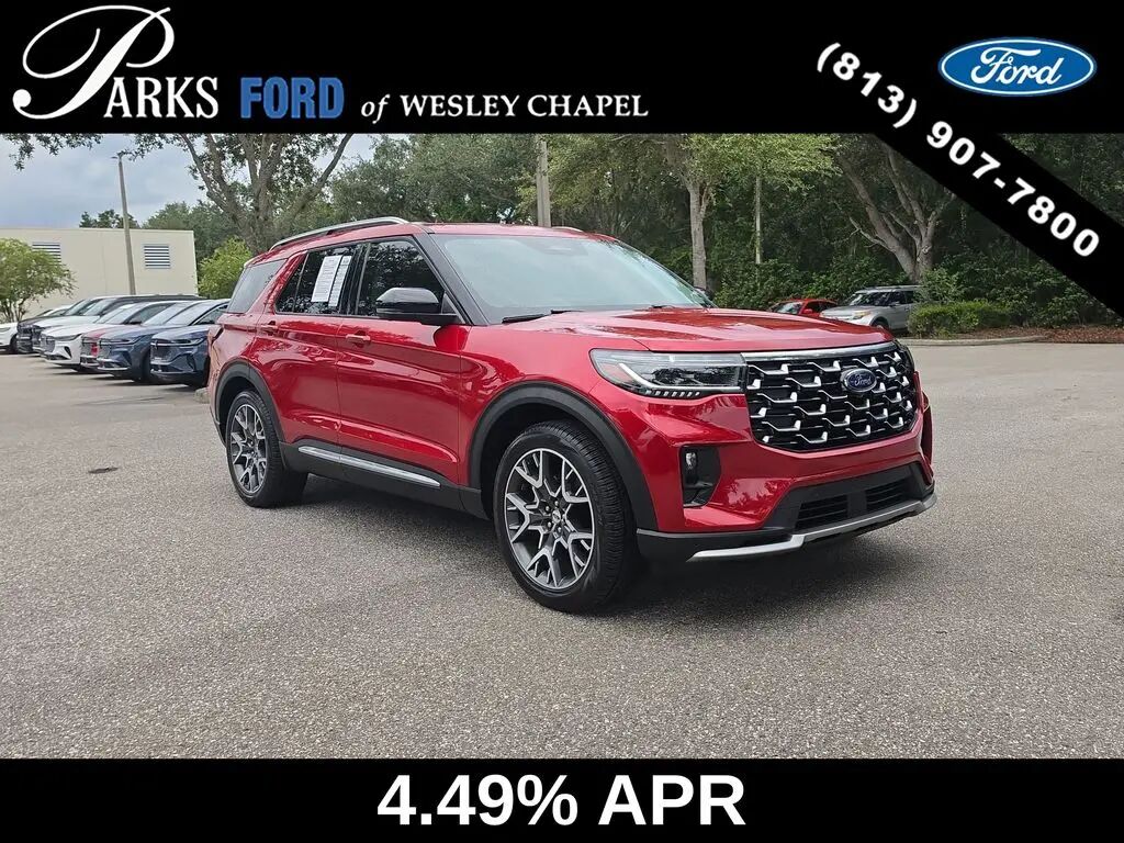 2025 Ford Explorer Platinum — photo 1 of 13