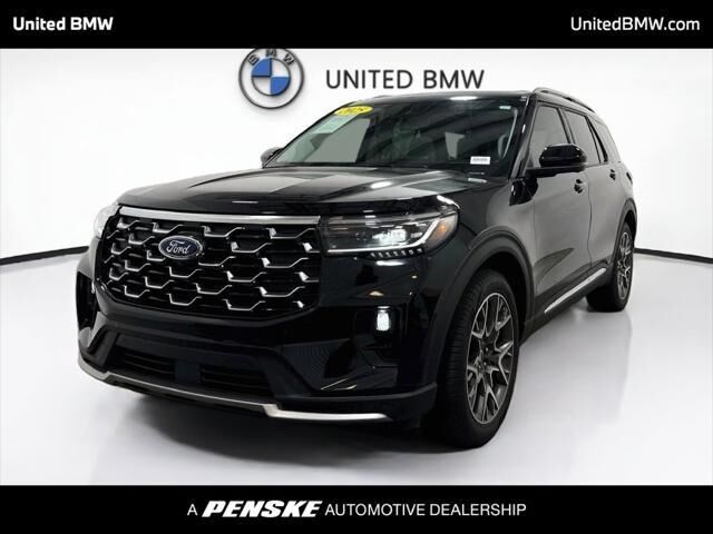 2025 Ford Explorer Platinum — photo 1 of 13