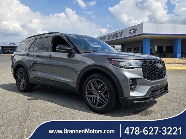 2025 Ford Explorer ST