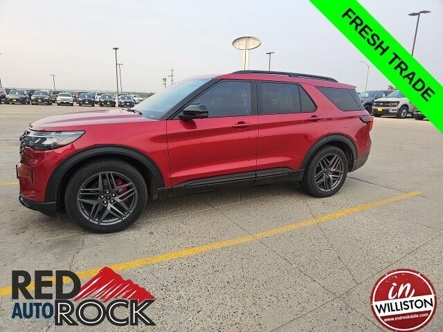 2025 Ford Explorer ST — photo 1 of 26