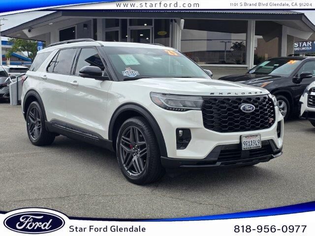2025 Ford Explorer ST