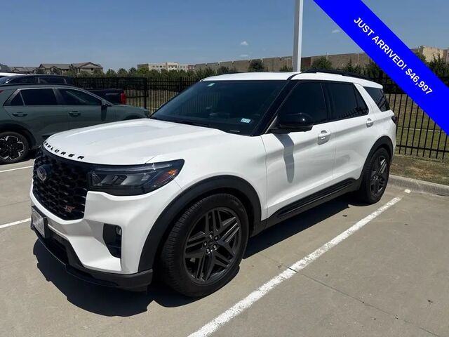 2025 Ford Explorer ST