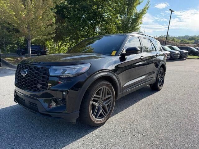 2025 Ford Explorer ST — photo 1 of 26