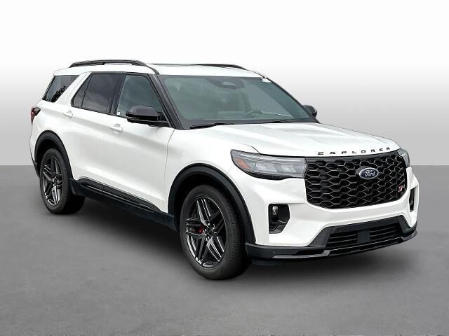2025 Ford Explorer ST — photo 1 of 26