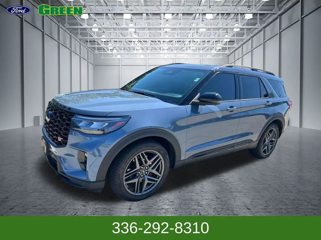 2025 Ford Explorer ST — photo 1 of 78