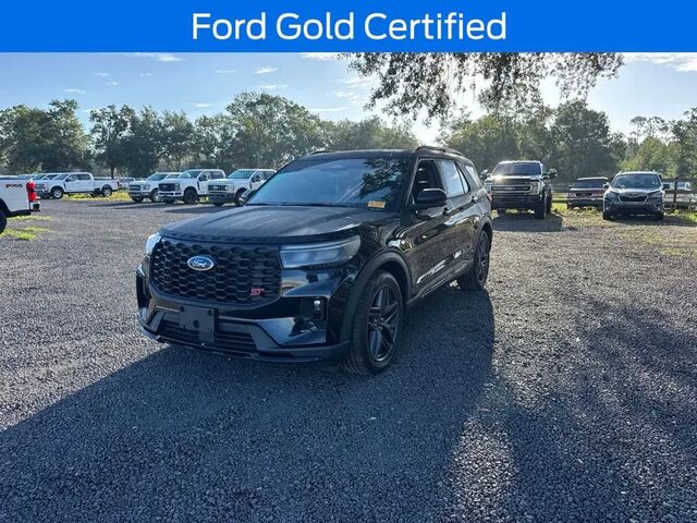 2025 Ford Explorer ST