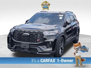 2025 Ford Explorer ST — photo 1 of 20