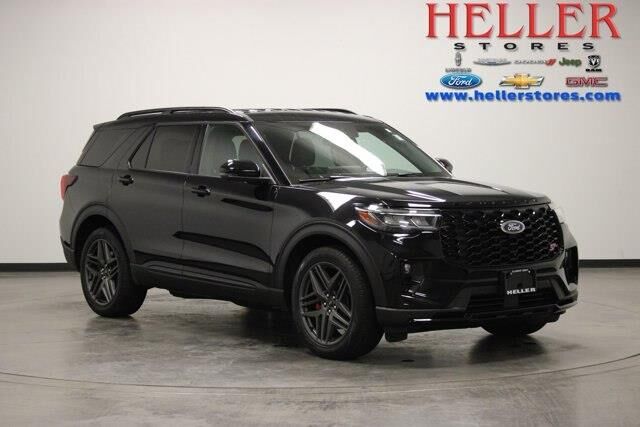 2025 Ford Explorer ST — photo 1 of 12