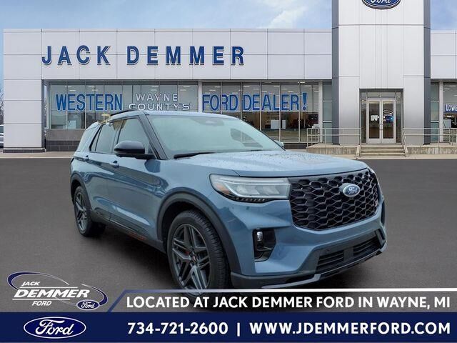 2025 Ford Explorer ST