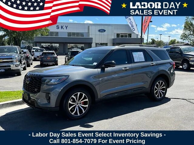 2025 Ford Explorer ST
