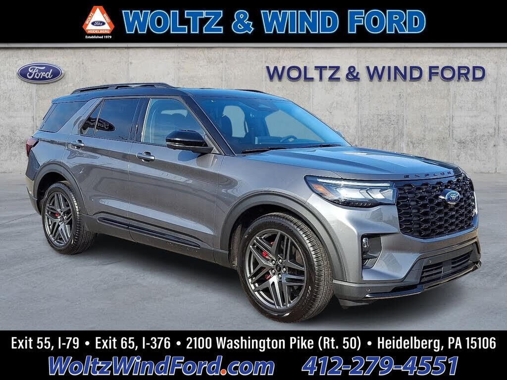 2025 Ford Explorer ST — photo 1 of 1