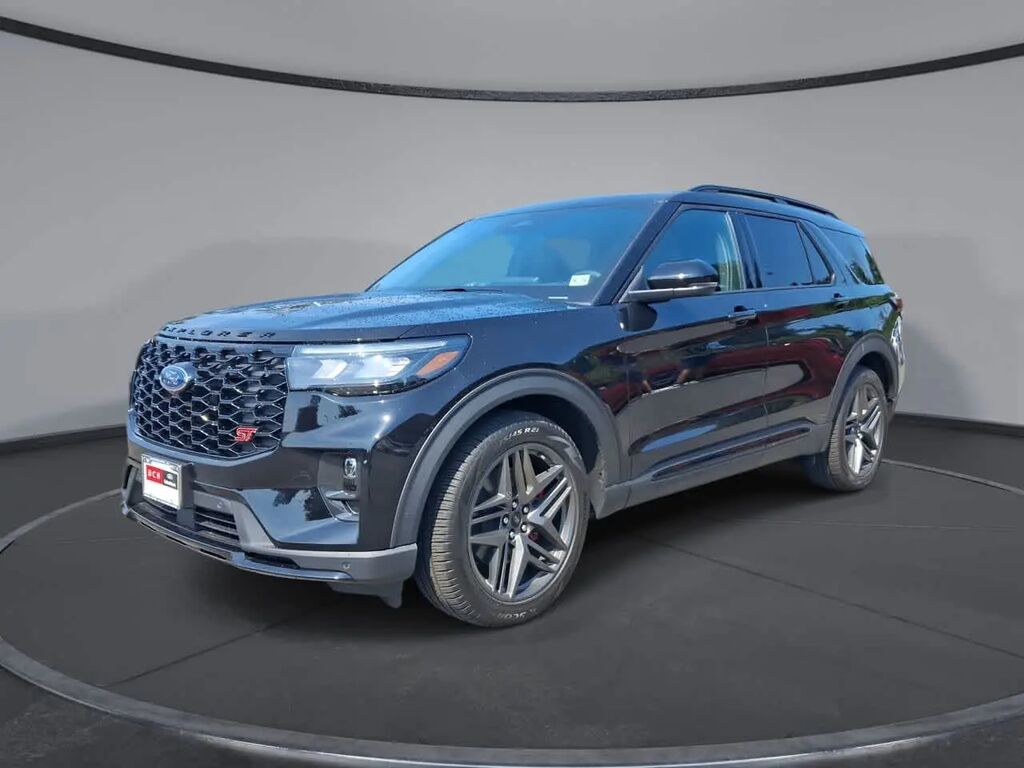 2026 Ford Explorer ST — photo 1 of 13