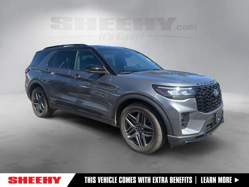 2026 Ford Explorer ST — photo 1 of 13