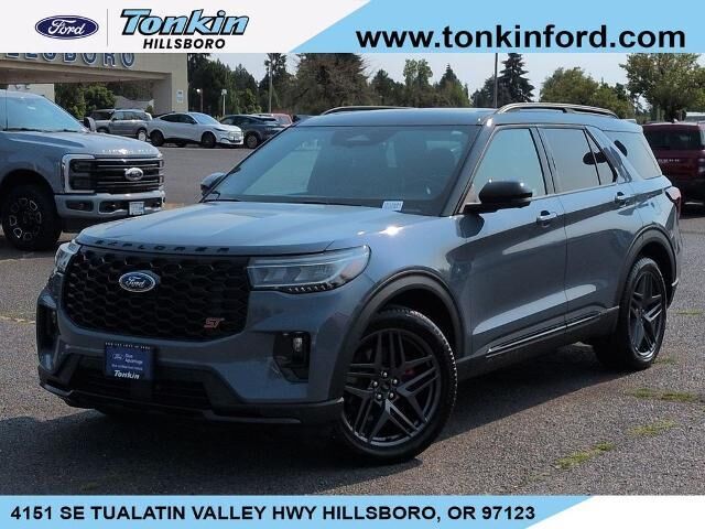 2025 Ford Explorer ST — photo 1 of 26