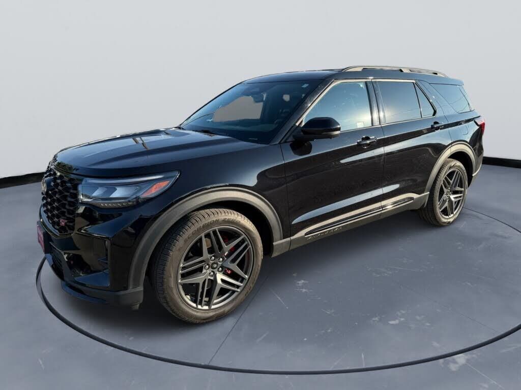 2025 Ford Explorer ST — photo 1 of 1