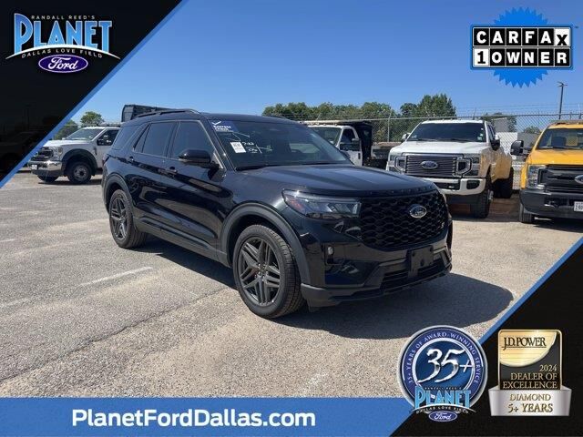 2025 Ford Explorer ST — photo 1 of 28
