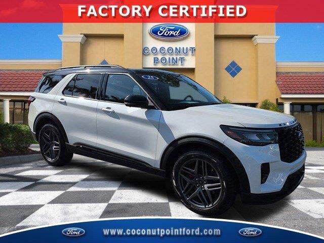 2025 Ford Explorer ST — photo 1 of 13
