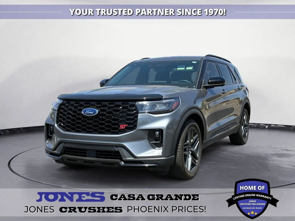 2025 Ford Explorer ST — photo 1 of 13