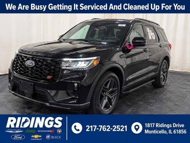 2025 Ford Explorer ST — photo 1 of 13