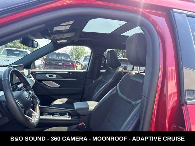 2025 Ford Explorer ST — photo 1 of 12